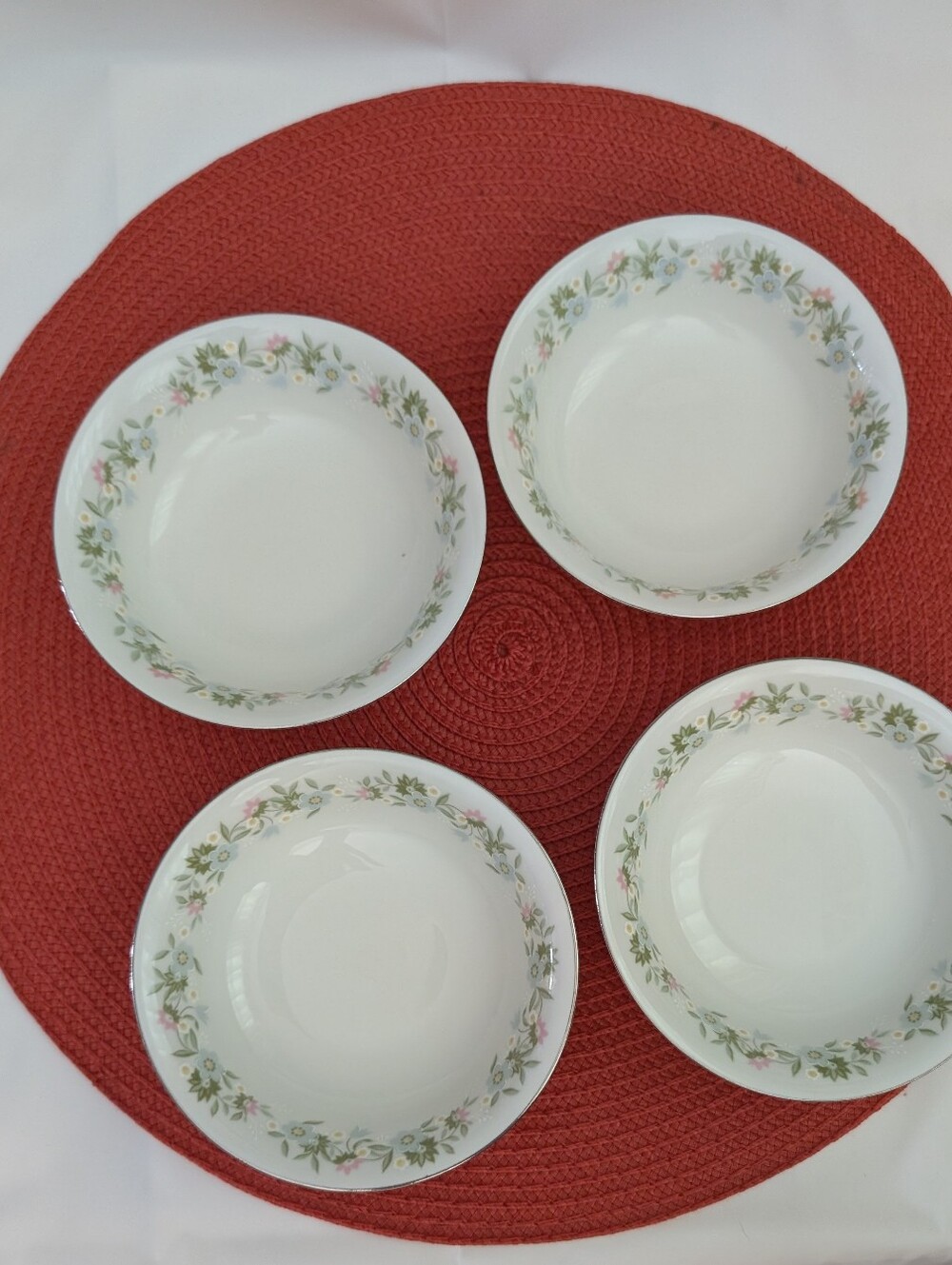 Set of 4 Vintage Johann Haviland Bavaria Germany Fruit/Dessert Bowls